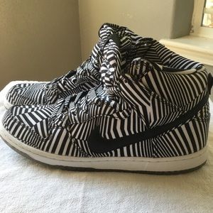 Mens Nike SB High Tops